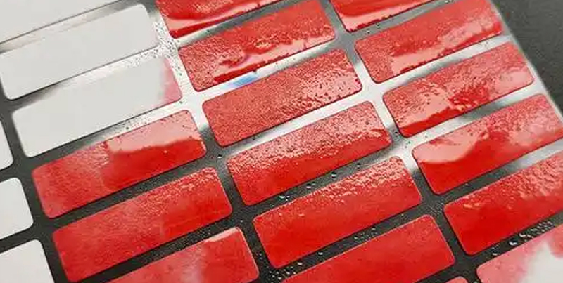 遇水变红防伪标签